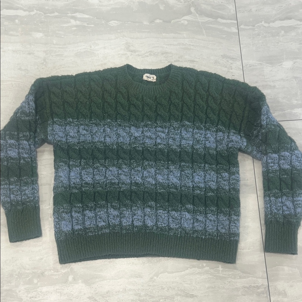 Open Edit sweater. Size 2x but fits like a large.